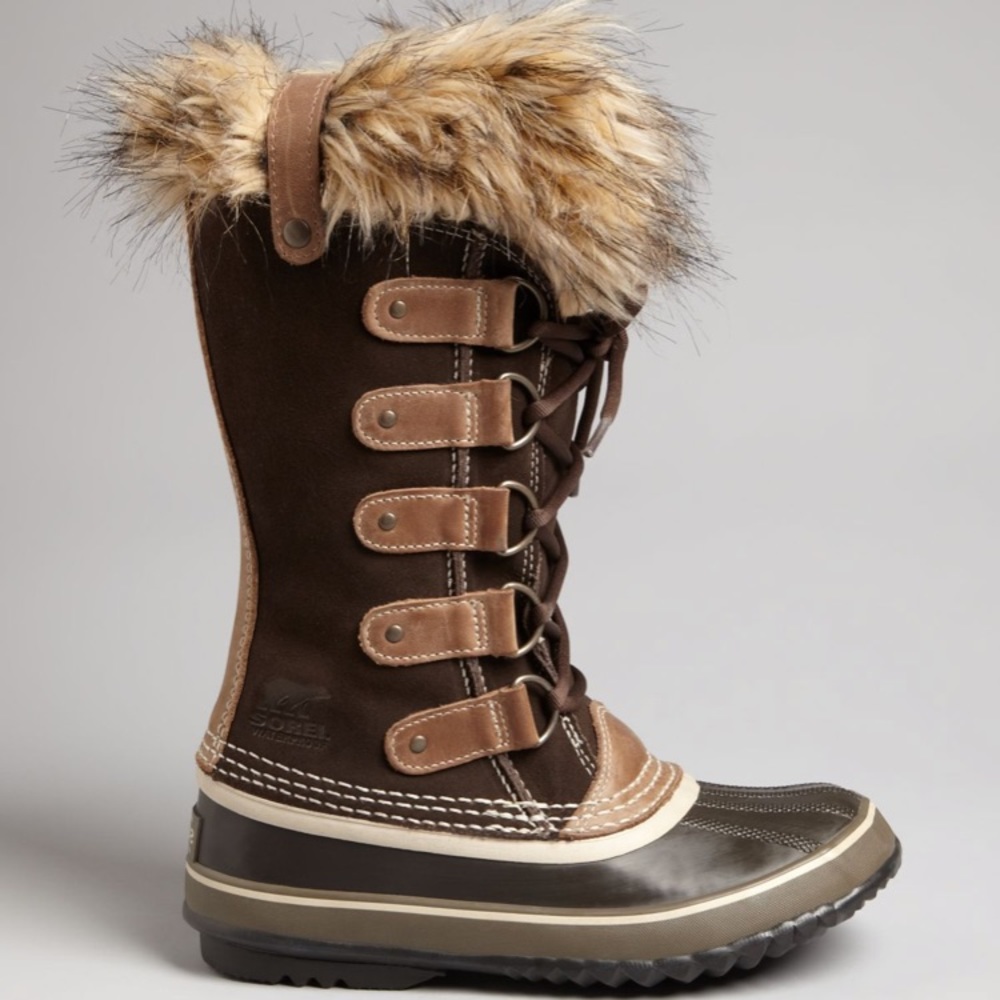 Sorel Joan of Arctic brown boots